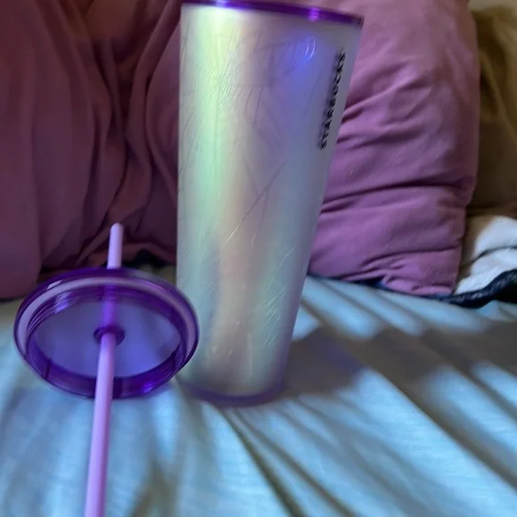 Starbucks spiderweb 🕸️ soft touch 24oz tumbler RARE - Picture 4 of 5